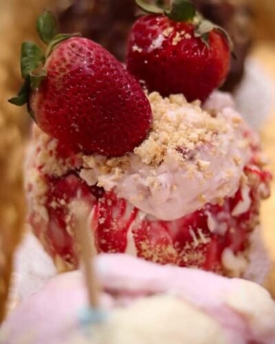 Stuffed Stawberry Cheese Cake